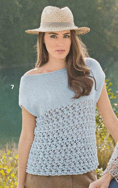# 07 Pulli in Hellblau