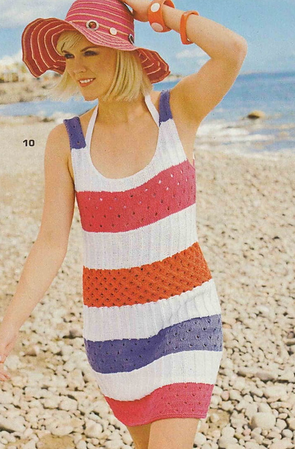 # 10 Tunique mixte de motifs et couleurs