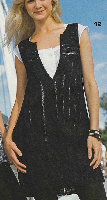 # 12 Black tunique