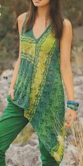 # 19 Jagged Top in Yellow and Green