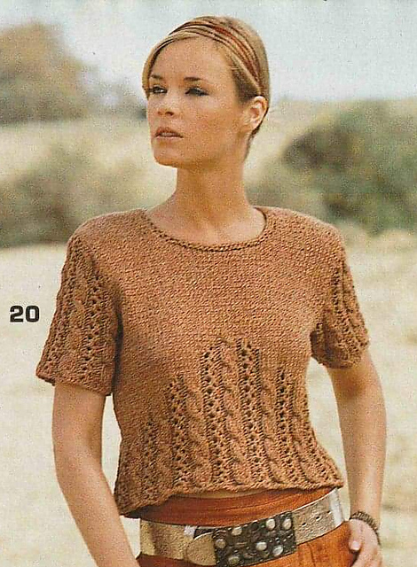 # 20 Sweater in Cable Ajouré with Short Sleeves