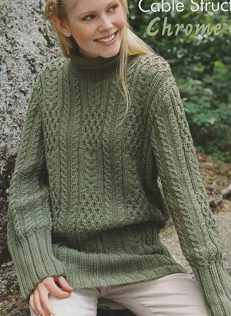 # 17 Sweater with Broad Border