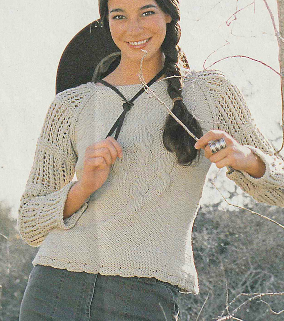 # 15 Raglan Sweater in Beige