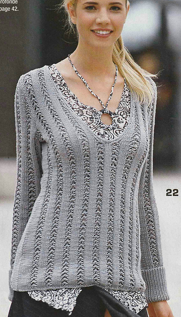# 22 Pull à encolure en V
