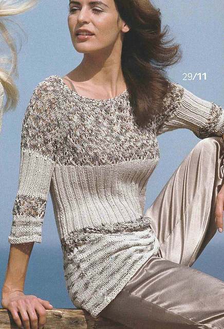 # 11 Bicoloured Sweater in Gala and Asia