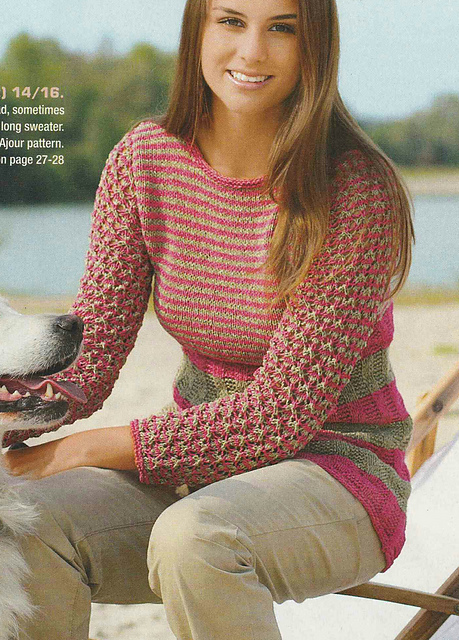 # 01 Long Sweater with Lace Pattern Sleeves