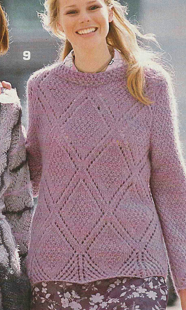 # 09 Ajouré Diamond Sweater in Mauve