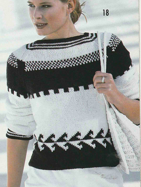 # 18 Raglan Sweater in Black and White
