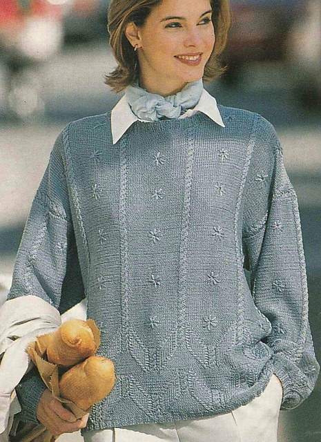 # 22 Patterned Sweater in Dove-Blue