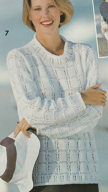 # 07 White Sweater in Check Pattern