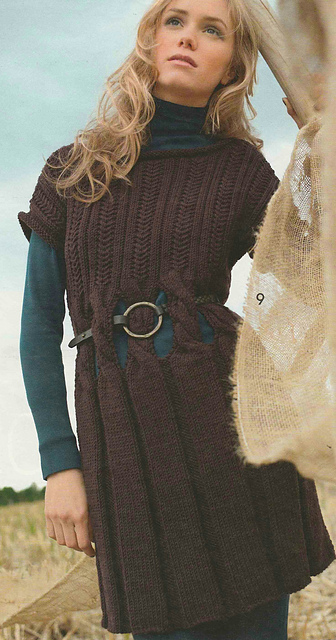 # 09 Brown Tunic with Waist Slits