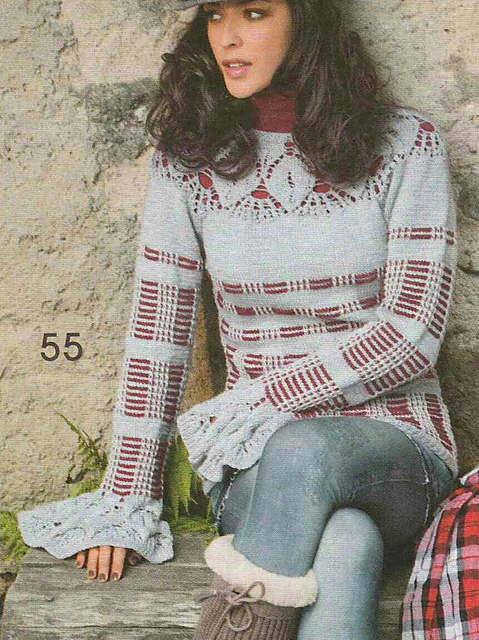 # 55 Pullover with Leaf Patterned Yoke