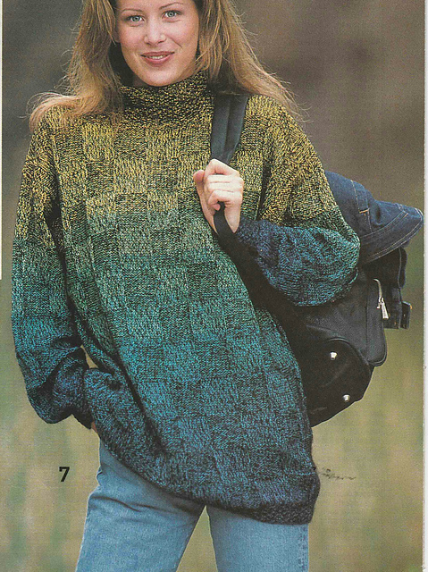 # 07 Sweater in Changing Colours