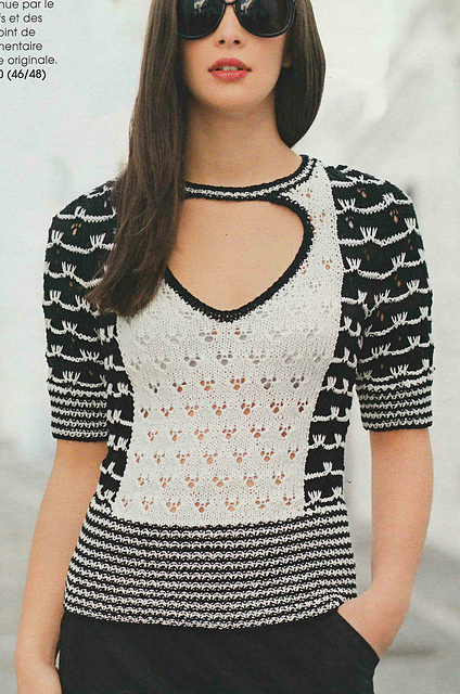 # 41 Pull noir et blanc à manches courtes
