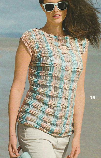 # 15 Pull mailles tombantes tricoté verticalement