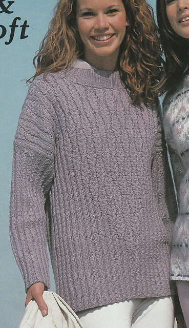 # 32 Sweater in Violet