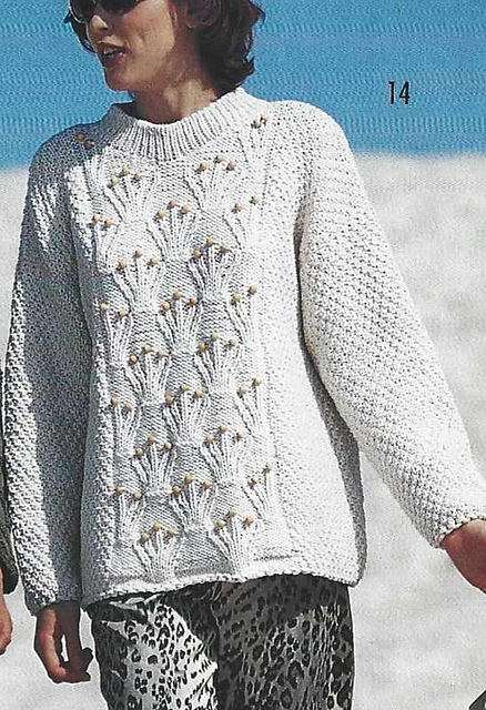 # 14 Sweater in Nature with Wooden Beads