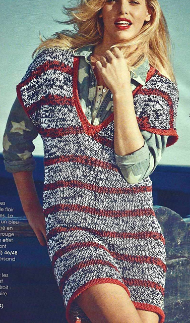 # 56 Robe avec rayures chinees