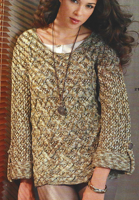 # 21 Pull chiné motif losanges ajourées