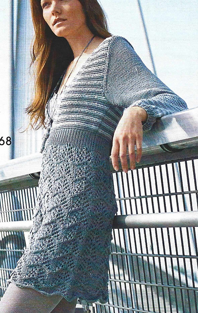 # 68 Mini robe grise et argent