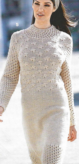 # 05 Robe beige clair