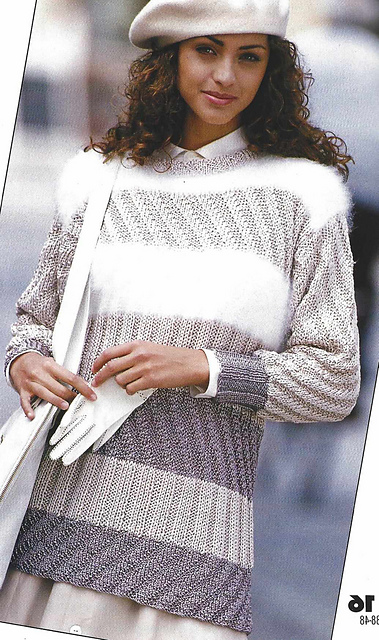 # 16 Pull en taupe et écru