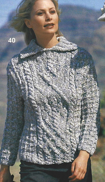 # 40 Pull en tweed motif à feuilles