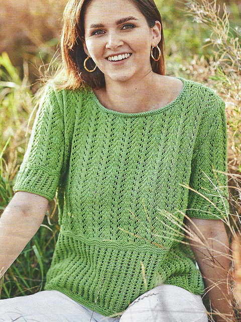 # 11 Pull motif ajouré