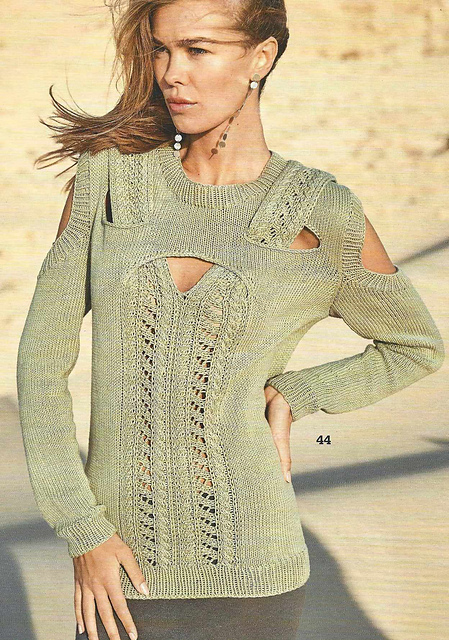 # 44 Pull motif structuré et cut-outs