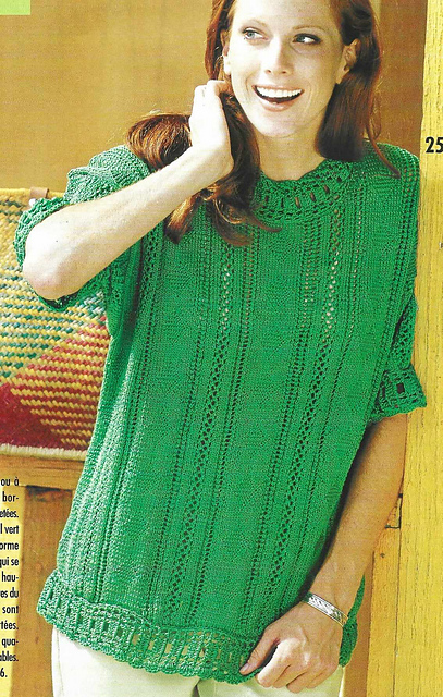 # 25 Pull manches courtes et parement au crochet