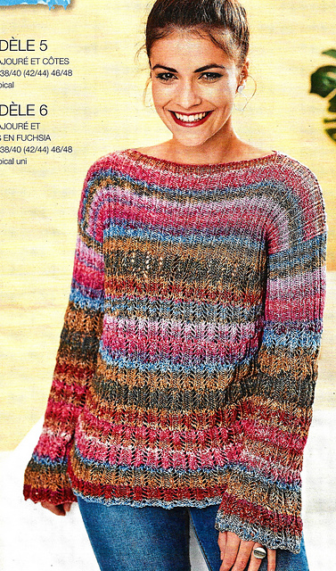 # 05/06 Pull motif ajouré et côtes
