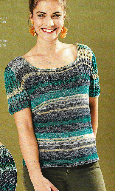 # 21 Pull avec empiècement