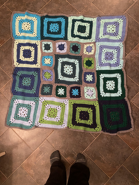 Bold Blues Throw