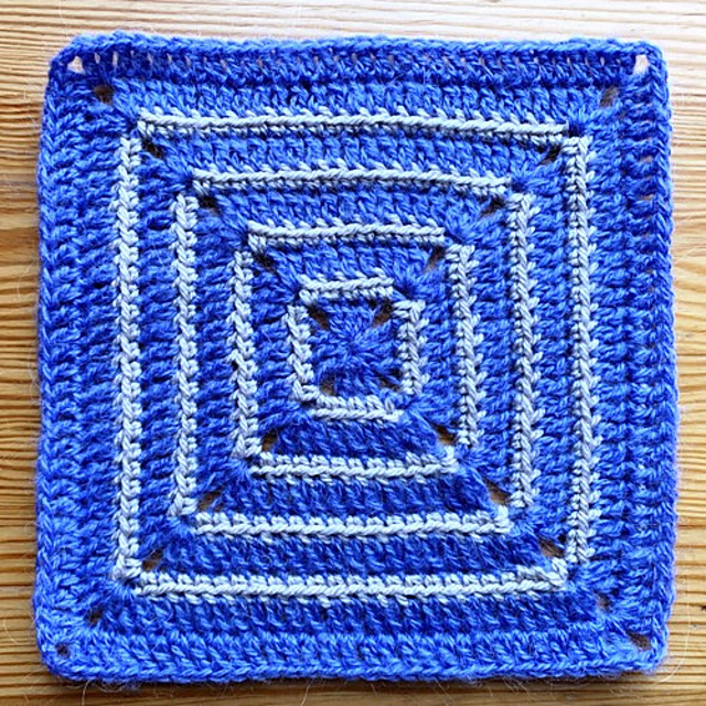 Crochet Square "Bystrica"