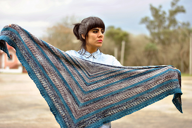 LacyLoop Shawl
