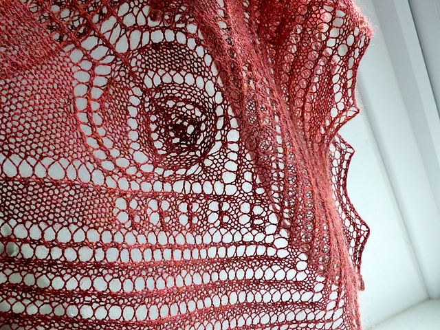Glasgow Rose shawl