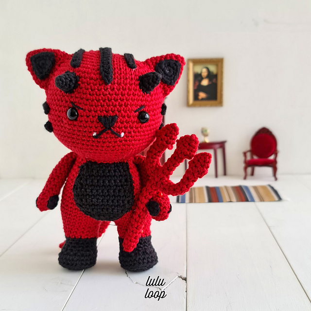 Mishiblito Devil Cat