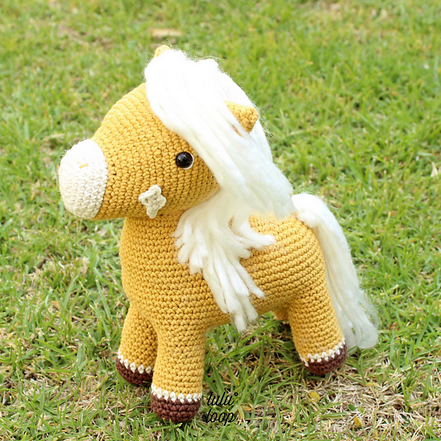 Ray Horse Amigurumi