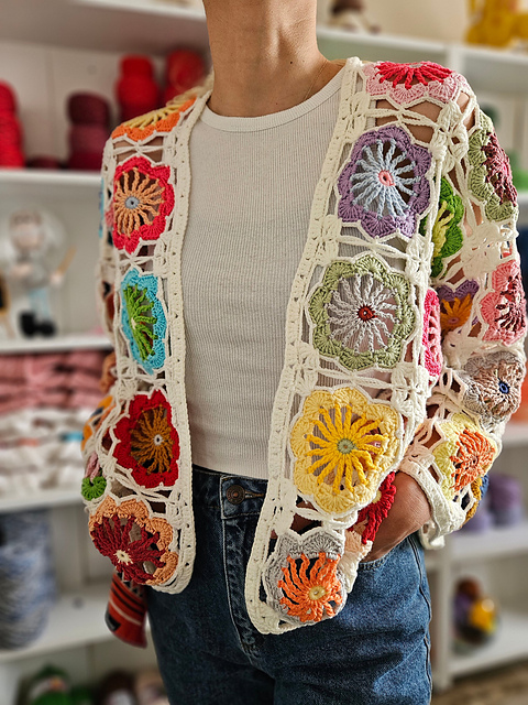 Ravelry: Mommy&GirlCardigan pattern by Ecem Berberoğlu