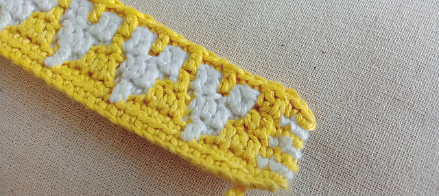 Modified Heart - Mosaic Crochet motif