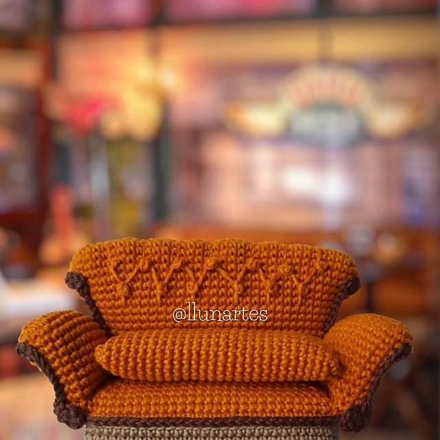 Central Perk's Sofa
