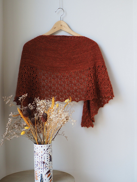 Amalia shawl