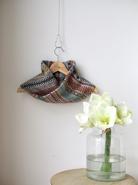 Nordic tale cowl