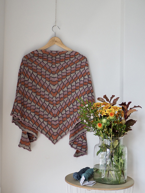Honey pop shawl