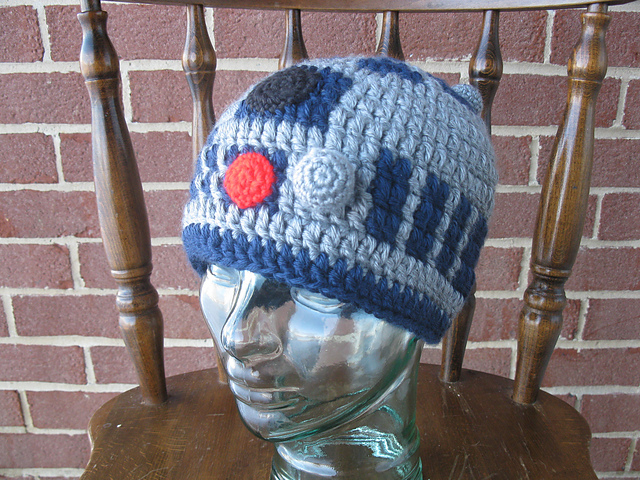 Space Droid I beanie
