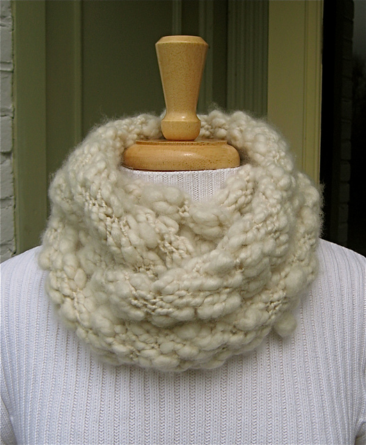 Textured Cashmere Cowl