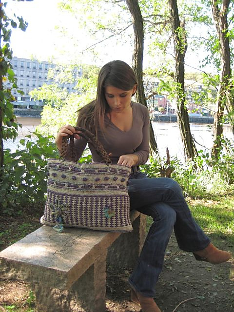 Bobbles & Slip-Stitch Tote Bag