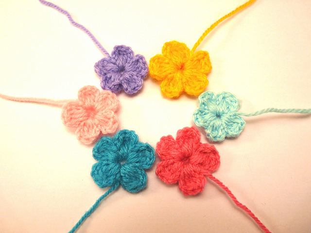 Little Flowers by lydienne