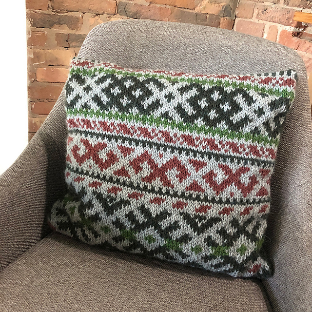 Knit Pillow Dusk