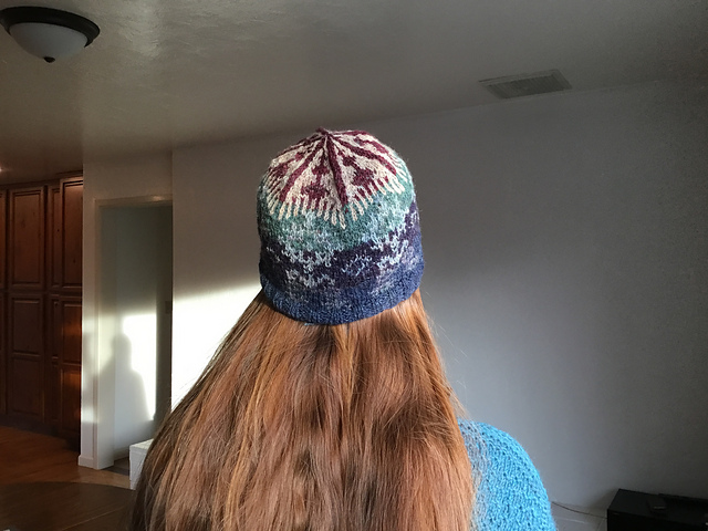 Alpinglow Hat